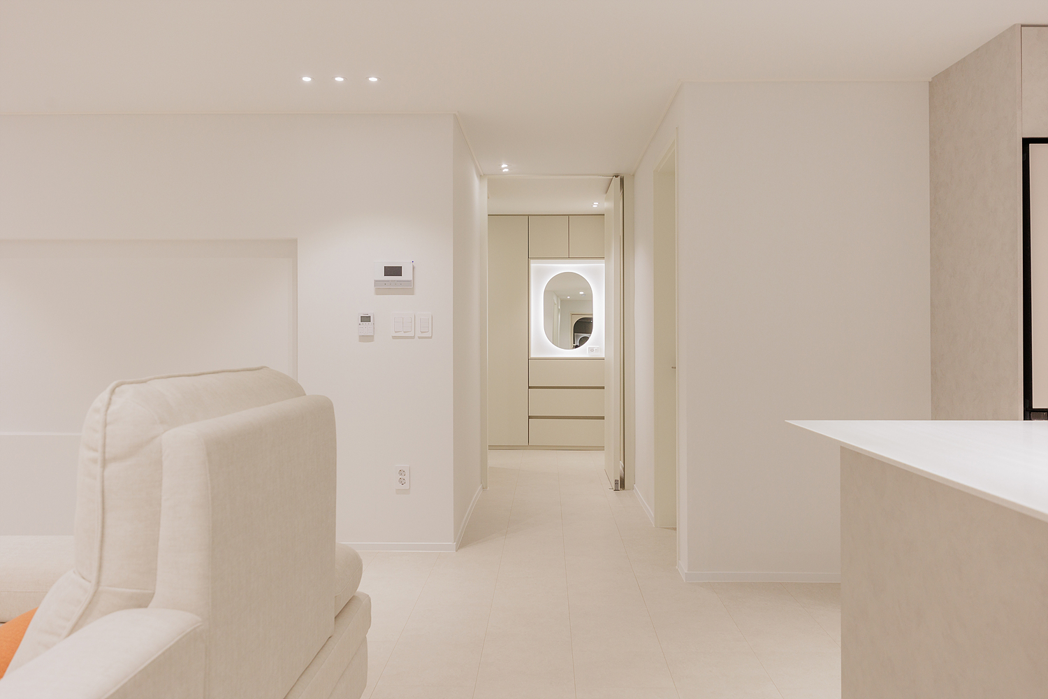 /user/i/idamdesign/editor/2312/f5092b53d36096ea952618865ebed6d6_1701398452_4755.jpg 이미지크게보기