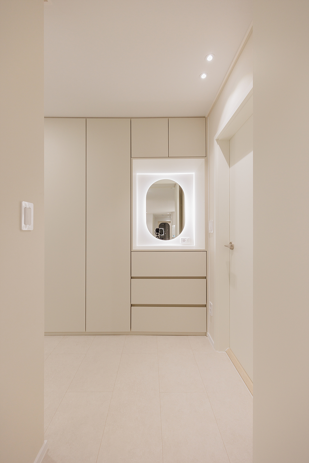 /user/i/idamdesign/editor/2312/f5092b53d36096ea952618865ebed6d6_1701410470_4303.jpg 이미지크게보기