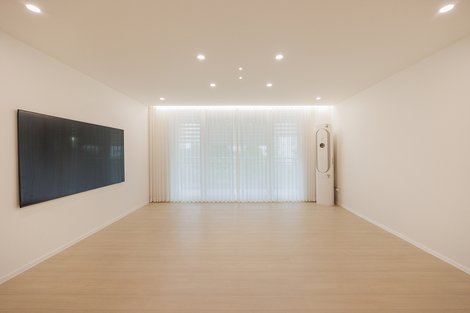 /user/i/idamdesign/editor/2312/f5092b53d36096ea952618865ebed6d6_1701411016_8641.jpg 이미지크게보기