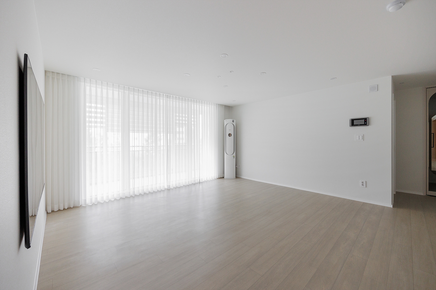/user/i/idamdesign/editor/2312/f5092b53d36096ea952618865ebed6d6_1701411017_2825.jpg 이미지크게보기