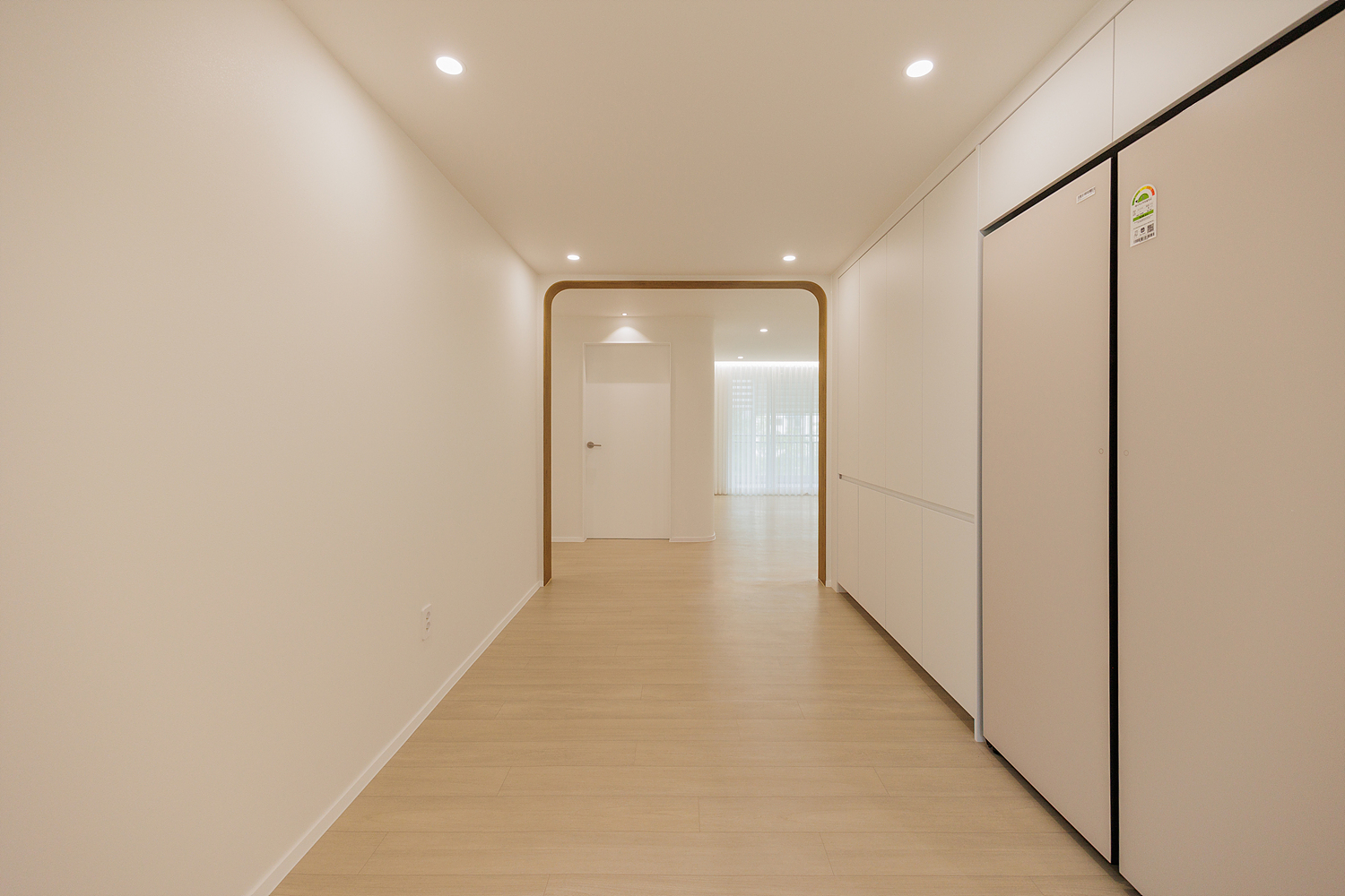 /user/i/idamdesign/editor/2312/f5092b53d36096ea952618865ebed6d6_1701411079_0651.jpg 이미지크게보기
