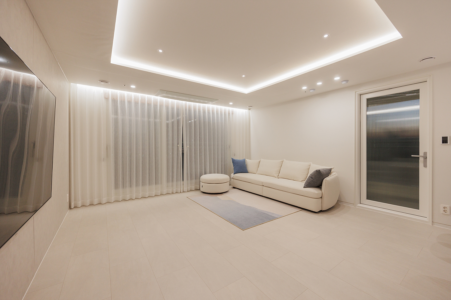 /user/i/idamdesign/editor/2401/66fcd5a65404e4eccef5621ff5fe109c_1705909305_5645.jpg 이미지크게보기