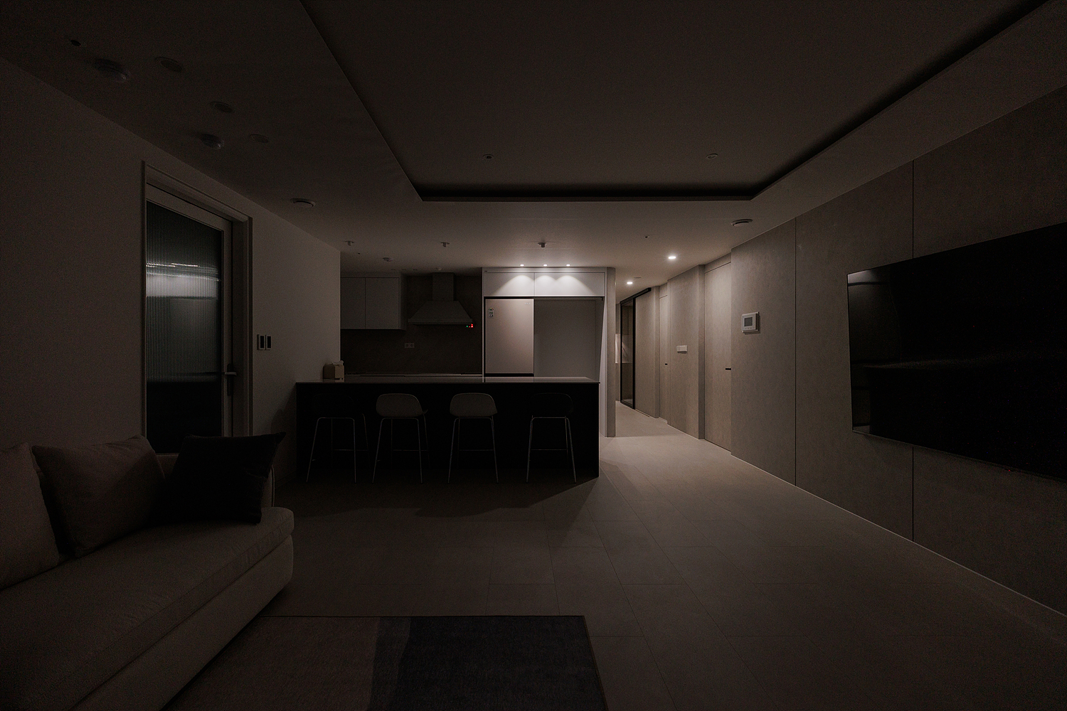 /user/i/idamdesign/editor/2401/66fcd5a65404e4eccef5621ff5fe109c_1705909403_732.jpg 이미지크게보기
