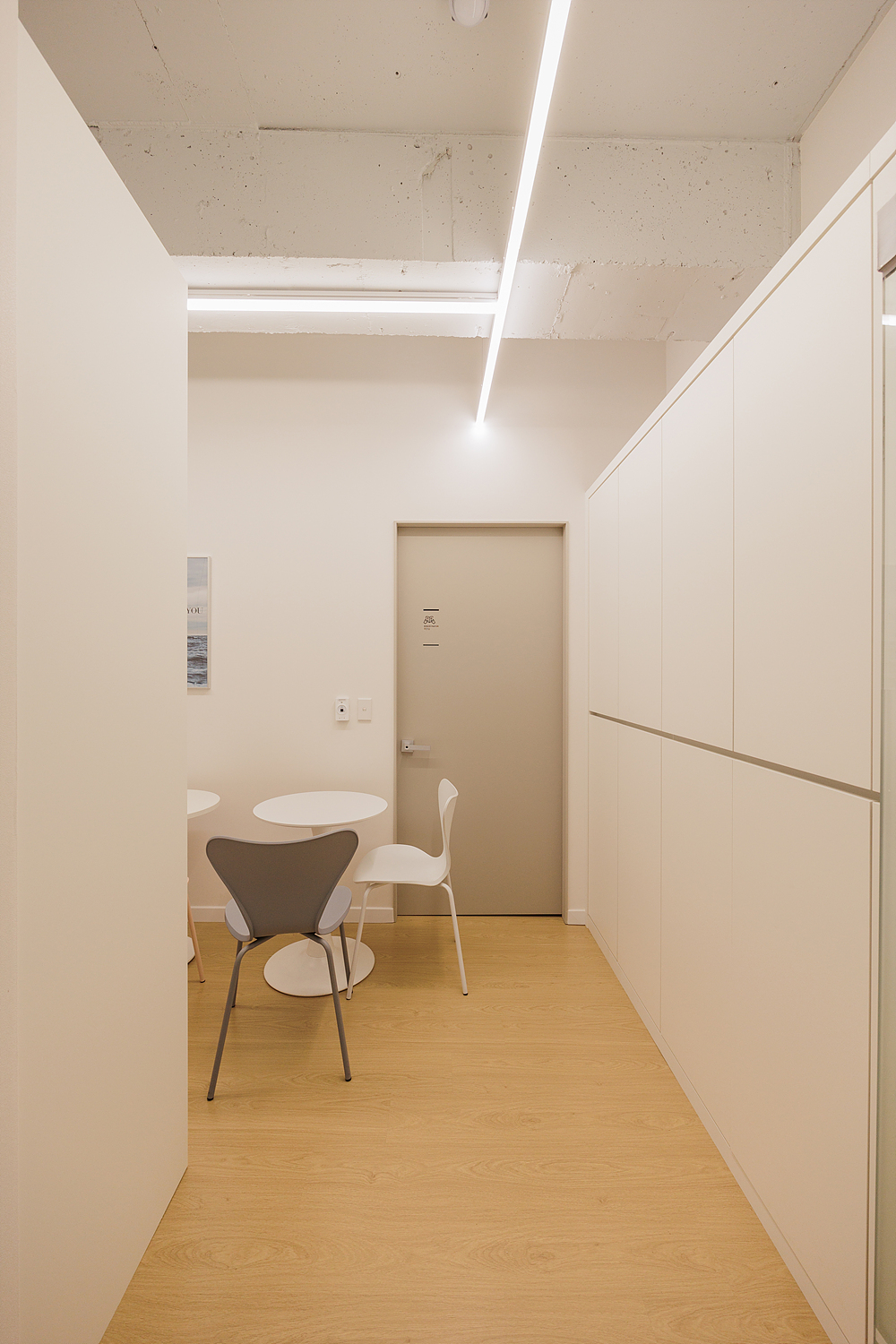 /user/i/idamdesign/editor/2401/66fcd5a65404e4eccef5621ff5fe109c_1705911042_4569.jpg 이미지크게보기