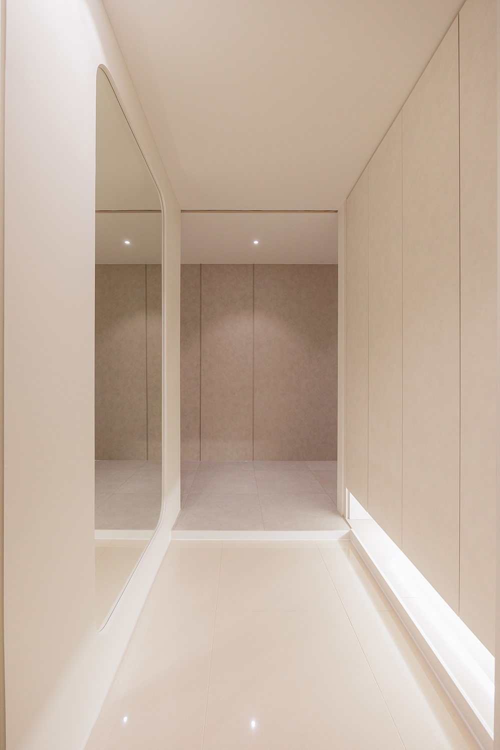 /user/i/idamdesign/editor/2403/e7f2d37ee172d61352705439db4d0f92_1710406355_5403.jpg 이미지크게보기