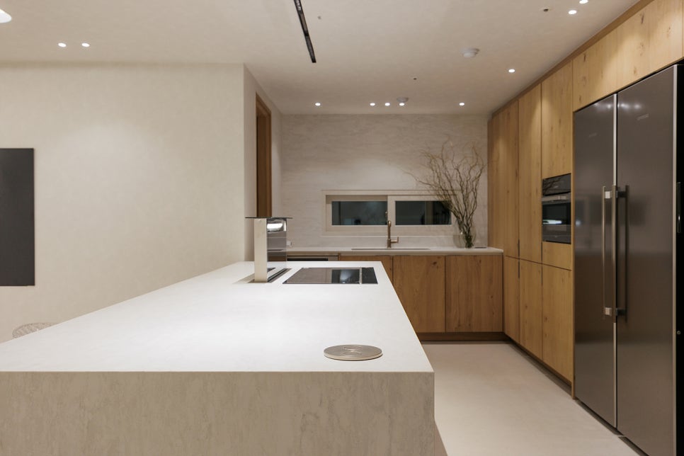 /user/i/idamdesign/editor/2506/80a2bdb2d62e23ddd42584a16caef272_1748999838_5564.jpg 이미지크게보기