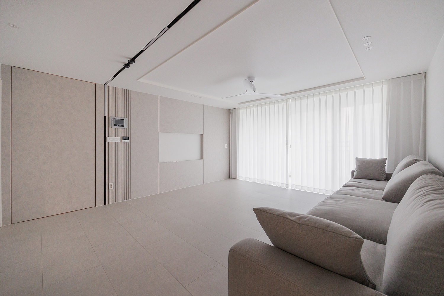 /user/i/idamdesign/editor/2507/ad4741f6eda342432fb8a40074d34194_1752724300_4163.jpg 이미지크게보기