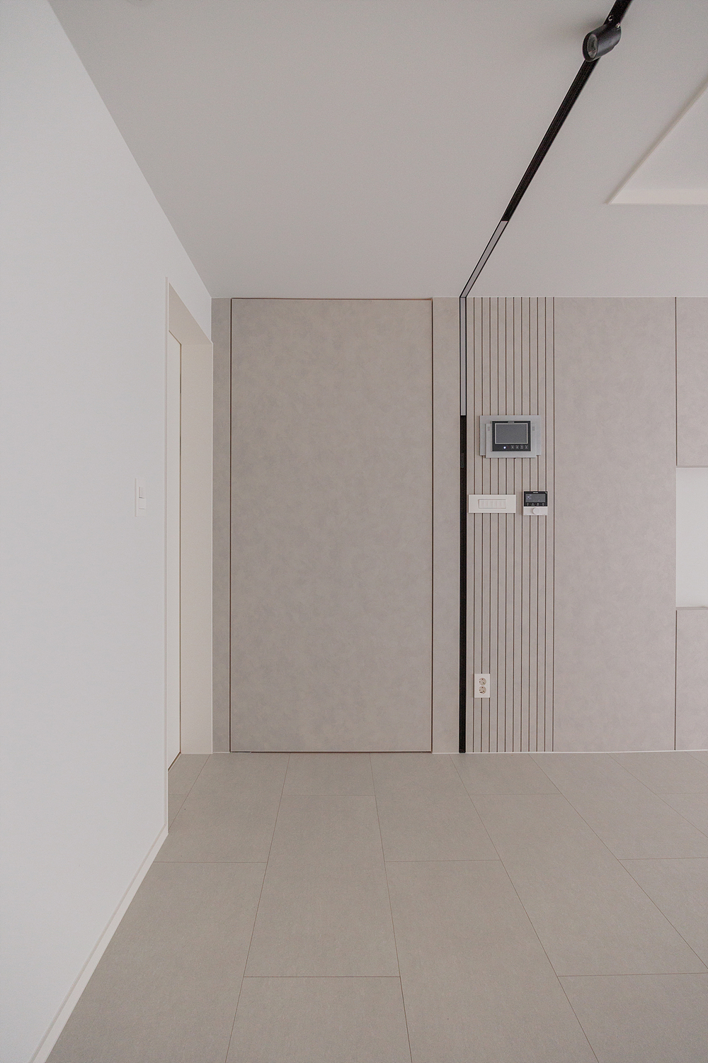 /user/i/idamdesign/editor/2507/ad4741f6eda342432fb8a40074d34194_1752724306_7827.jpg 이미지크게보기