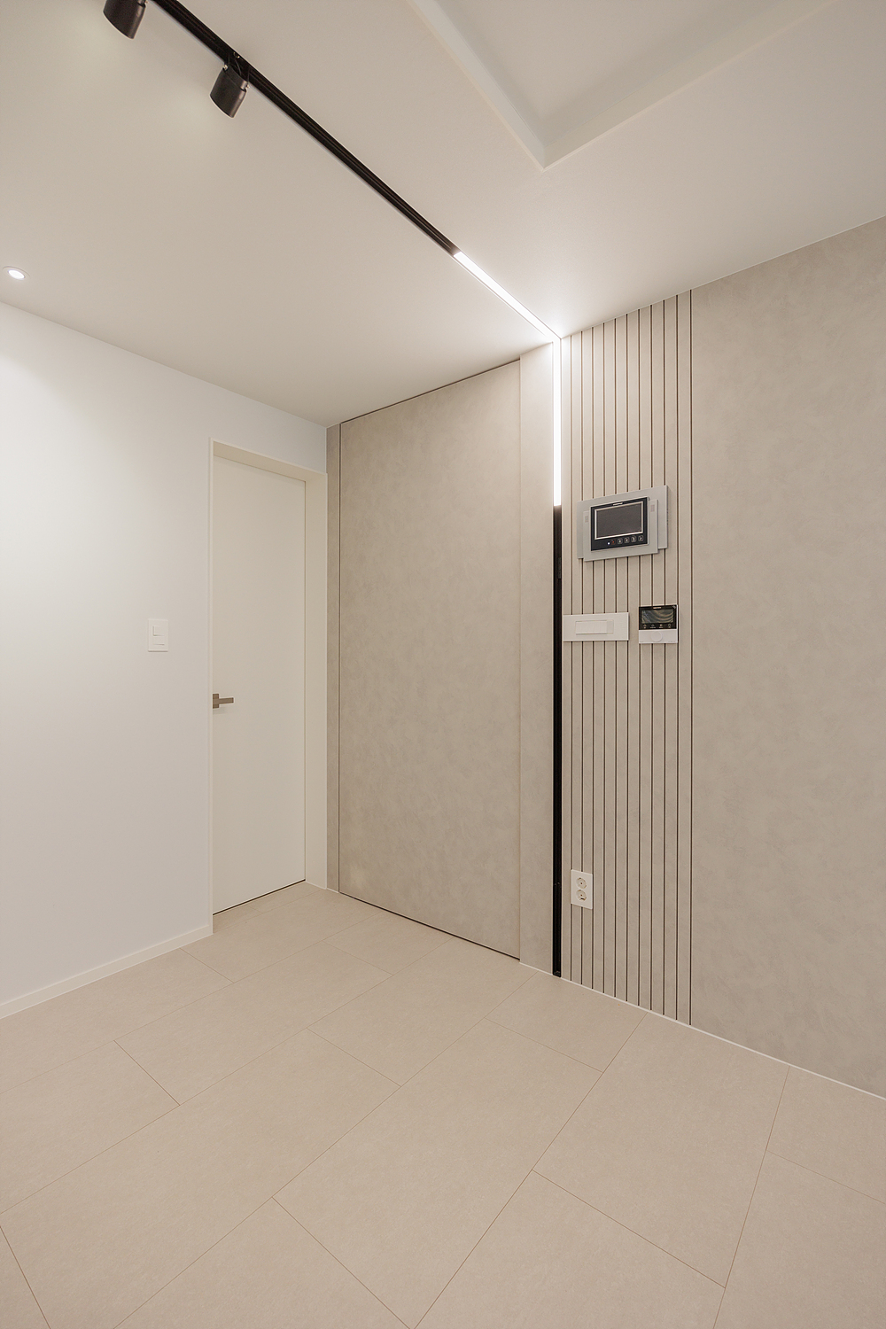 /user/i/idamdesign/editor/2507/ad4741f6eda342432fb8a40074d34194_1752724307_8321.jpg 이미지크게보기
