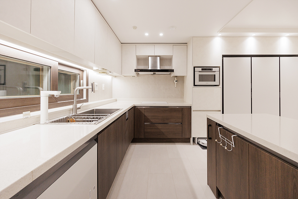 /user/i/idamdesign/editor/2507/ad4741f6eda342432fb8a40074d34194_1752724519_7051.jpg 이미지크게보기