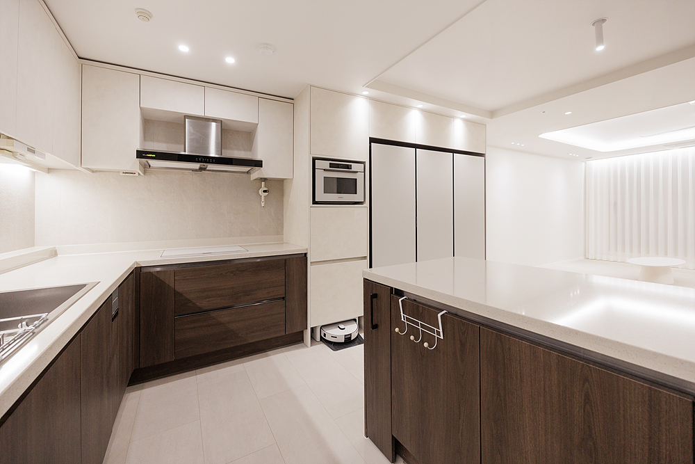 /user/i/idamdesign/editor/2507/ad4741f6eda342432fb8a40074d34194_1752724525_8011.jpg 이미지크게보기