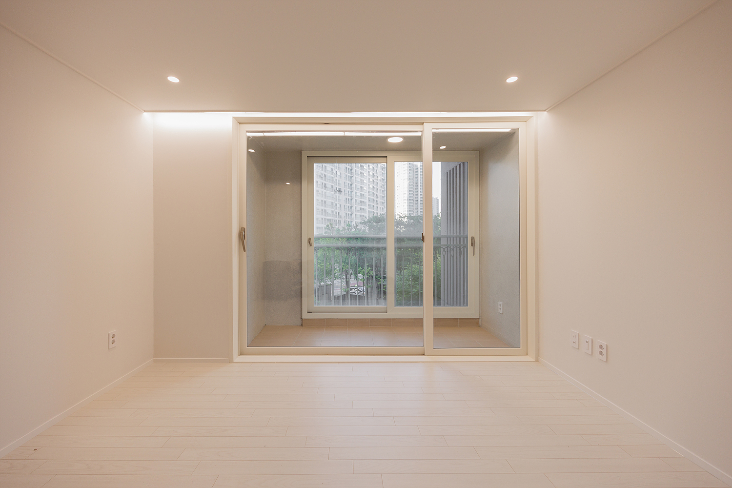 /user/i/idamdesign/editor/2510/d5c603bb9bebcba24f050fdfd80d7c63_1759287240_1286.jpg 이미지크게보기