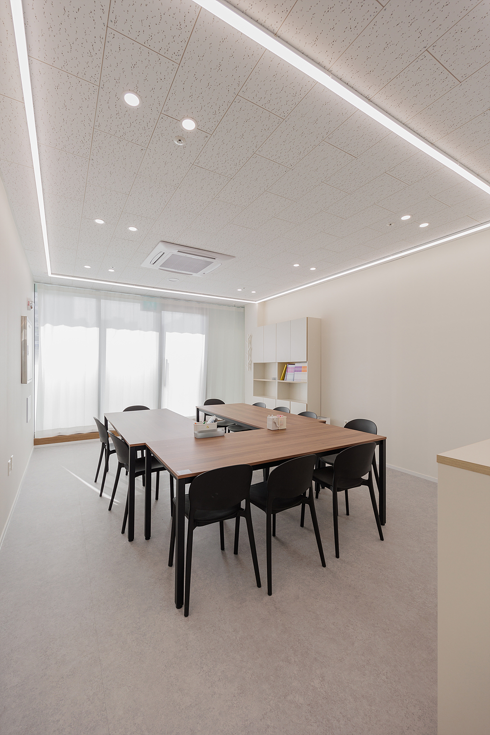 /user/i/idamdesign/editor/2511/d6557cb336ec8f3dd2df0865e65ad192_1763093333_8395.jpg 이미지크게보기