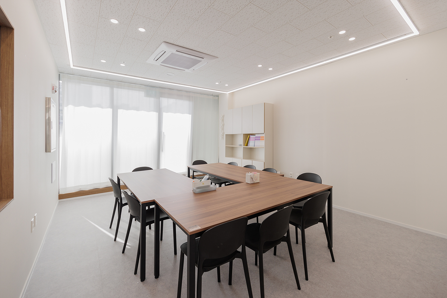 /user/i/idamdesign/editor/2511/d6557cb336ec8f3dd2df0865e65ad192_1763093334_2228.jpg 이미지크게보기
