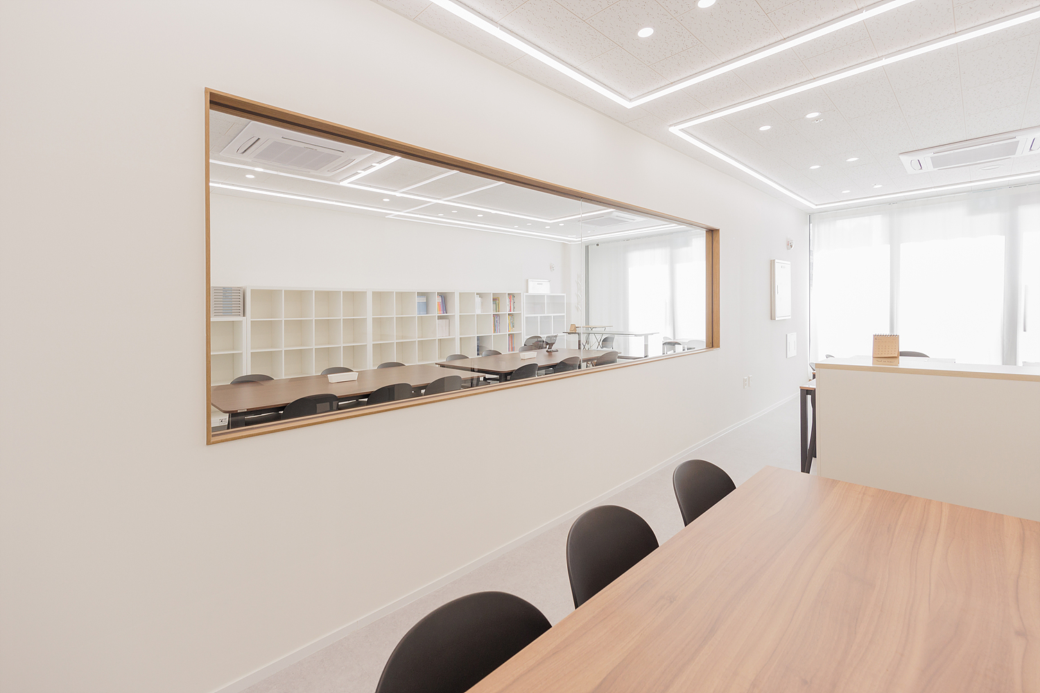 /user/i/idamdesign/editor/2511/d6557cb336ec8f3dd2df0865e65ad192_1763093370_7191.jpg 이미지크게보기