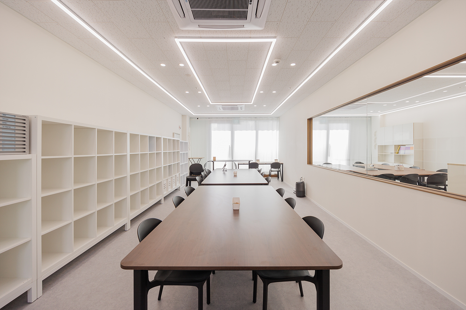/user/i/idamdesign/editor/2511/d6557cb336ec8f3dd2df0865e65ad192_1763093371_3872.jpg 이미지크게보기