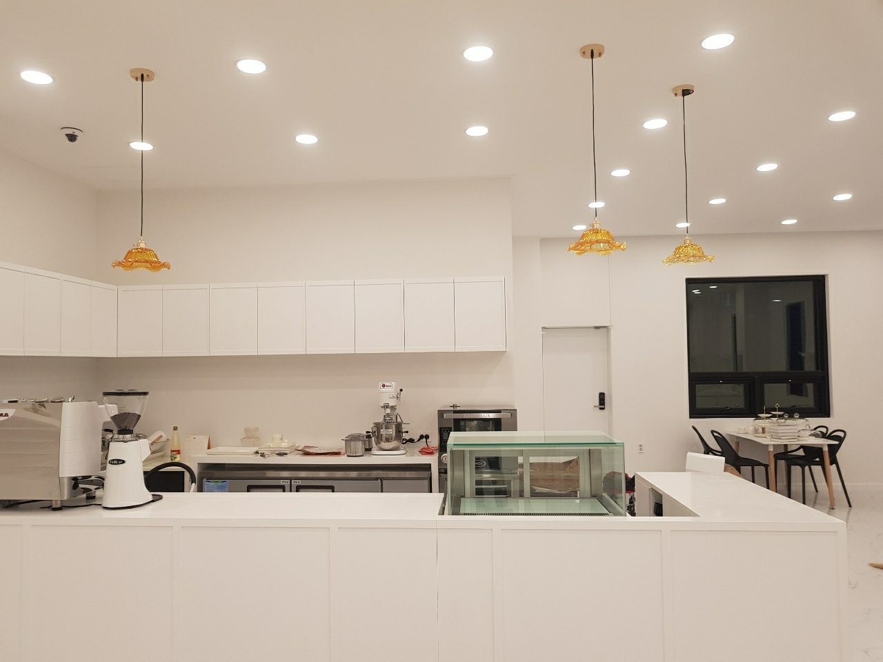 /user/i/idamdesign/editor/2511/d6557cb336ec8f3dd2df0865e65ad192_1763093443_8383.jpg 이미지크게보기