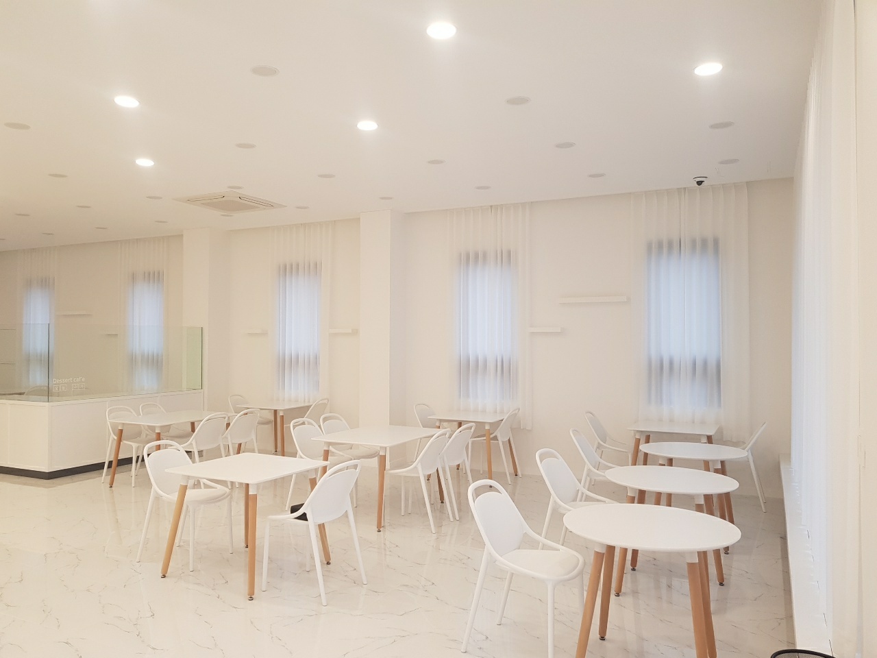 /user/i/idamdesign/editor/2511/d6557cb336ec8f3dd2df0865e65ad192_1763093444_6397.jpg 이미지크게보기