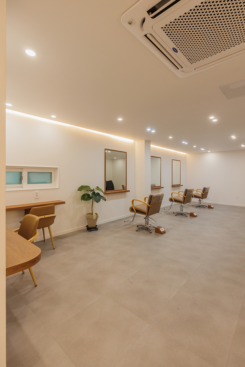 /user/i/idamdesign/editor/2511/d6557cb336ec8f3dd2df0865e65ad192_1763093751_0649.jpg 이미지크게보기