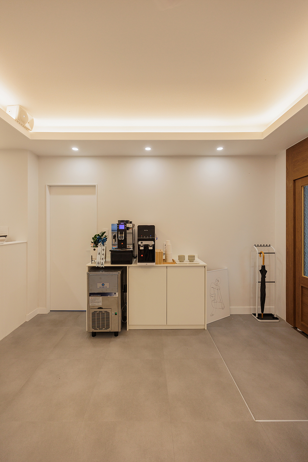 /user/i/idamdesign/editor/2511/d6557cb336ec8f3dd2df0865e65ad192_1763093752_3981.jpg 이미지크게보기