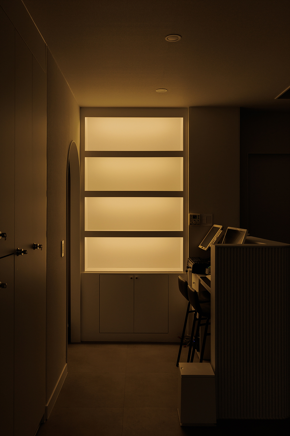 /user/i/idamdesign/editor/2511/d6557cb336ec8f3dd2df0865e65ad192_1763094217_06.jpg 이미지크게보기