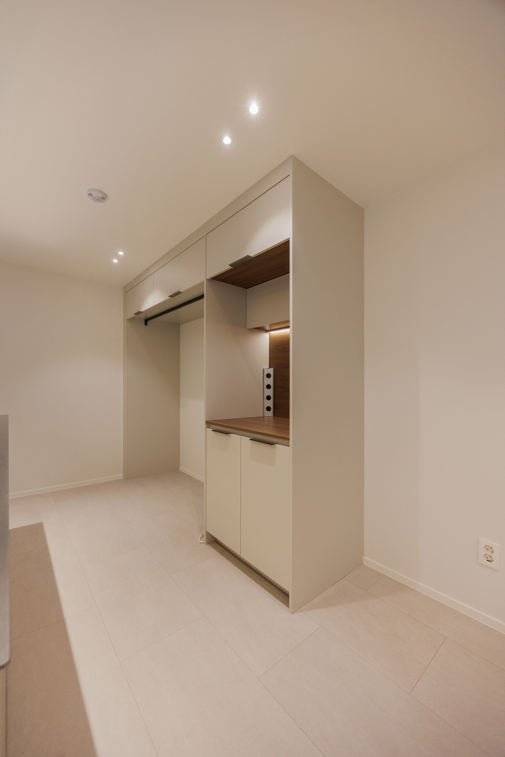 /user/i/idamdesign/editor/2511/ec245c06f320253e880ceda2b62bc366_1762833981_6887.jpg 이미지크게보기