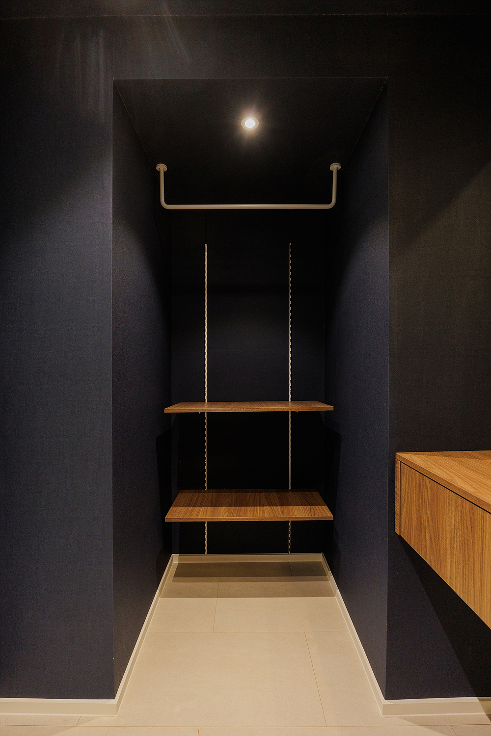 /user/i/idamdesign/editor/2511/ec245c06f320253e880ceda2b62bc366_1762834015_4844.jpg 이미지크게보기