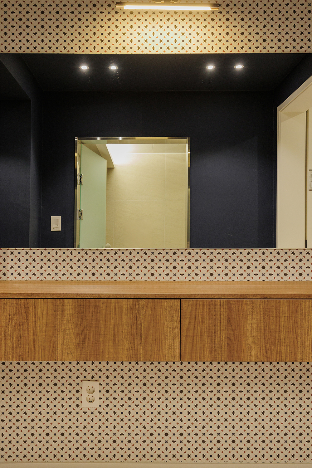 /user/i/idamdesign/editor/2511/ec245c06f320253e880ceda2b62bc366_1762834016_4026.jpg 이미지크게보기