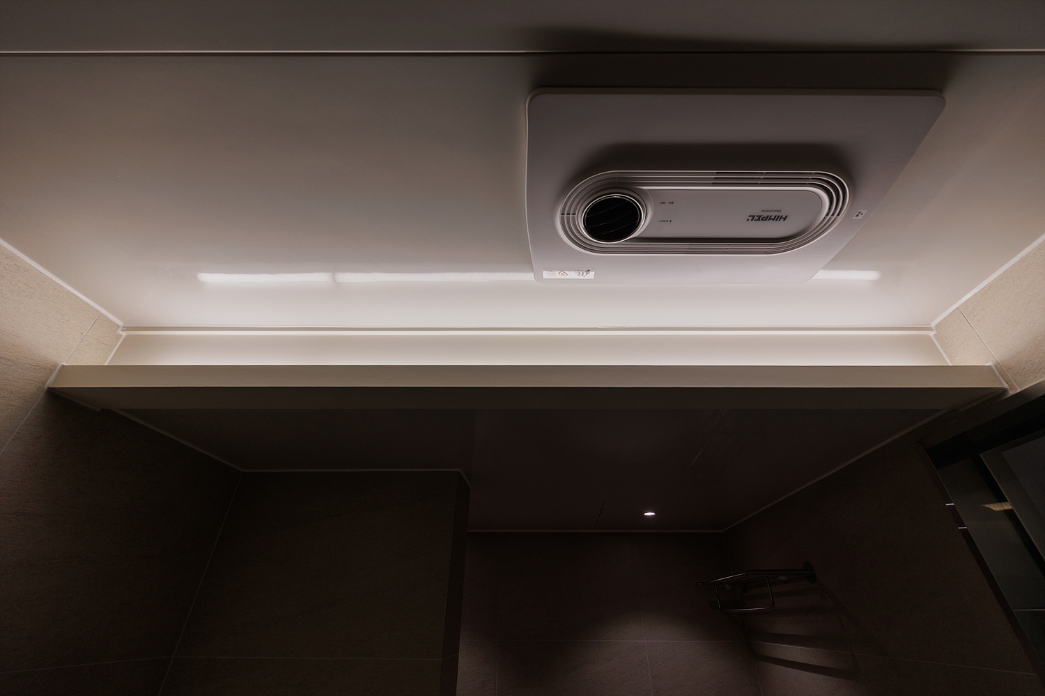 /user/i/idamdesign/editor/2511/ec245c06f320253e880ceda2b62bc366_1762834027_439.jpg 이미지크게보기
