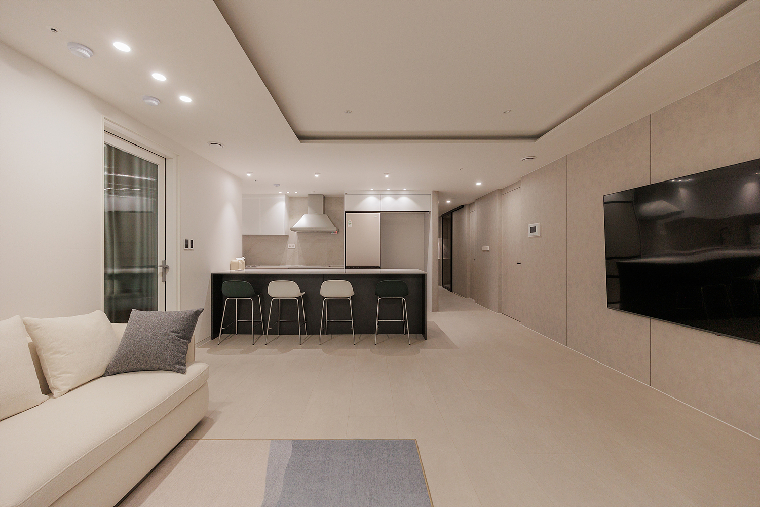 /user/i/idamdesign/editor/2511/ec245c06f320253e880ceda2b62bc366_1762834314_8707.jpg 이미지크게보기