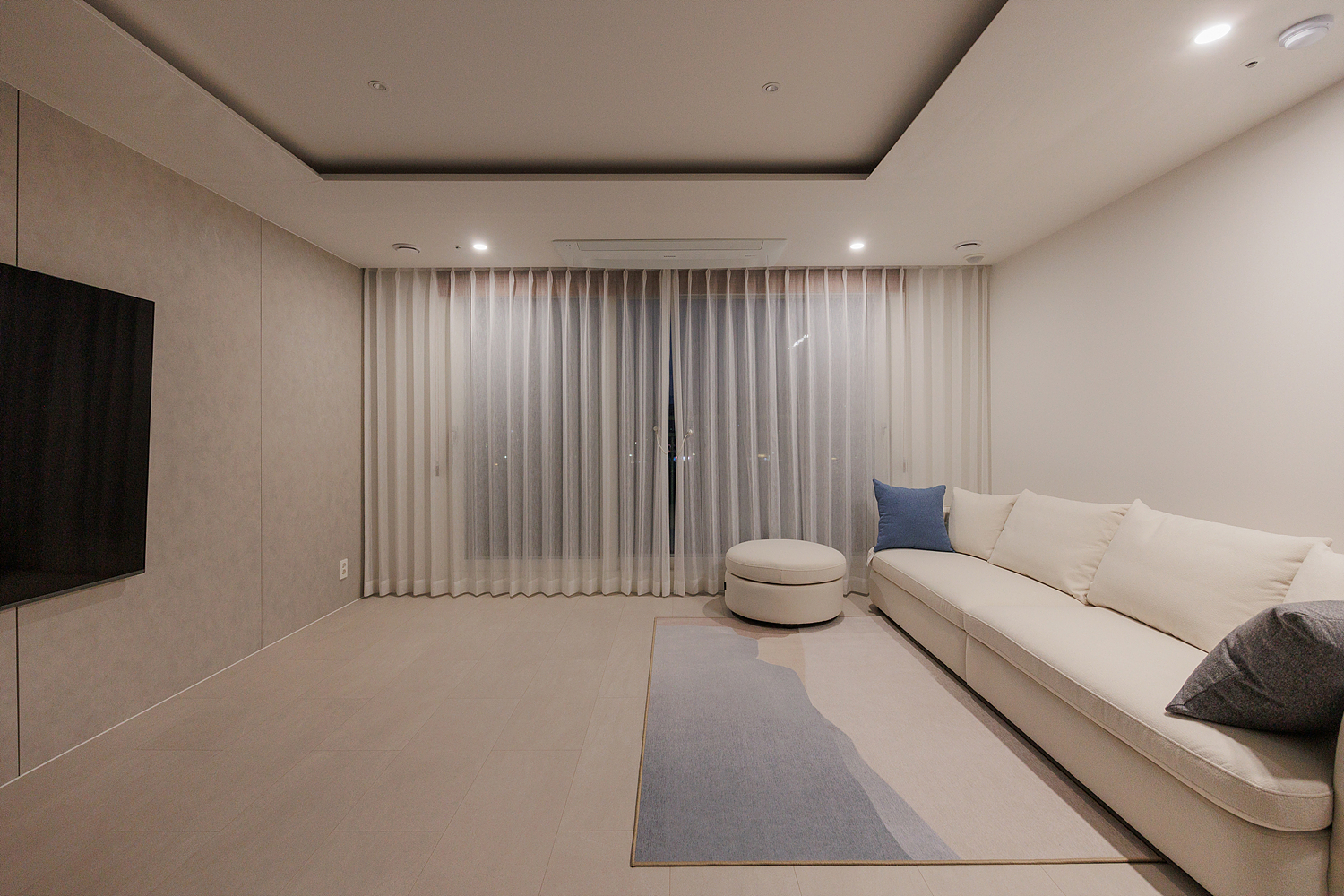 /user/i/idamdesign/editor/2511/ec245c06f320253e880ceda2b62bc366_1762834316_5202.jpg 이미지크게보기