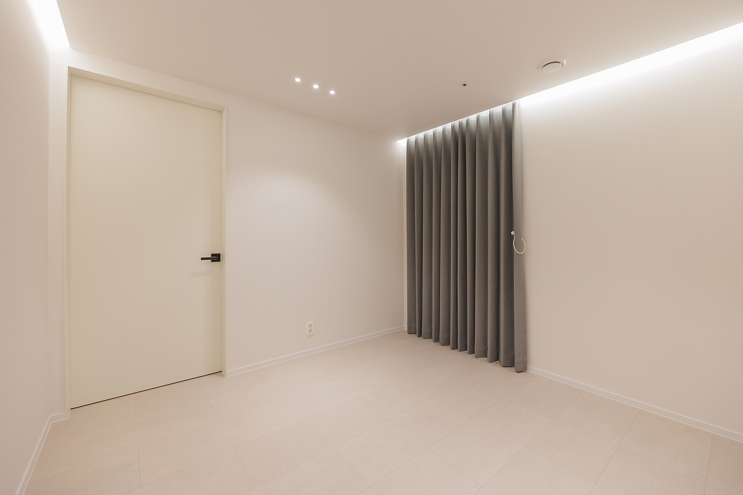 /user/i/idamdesign/editor/2511/ec245c06f320253e880ceda2b62bc366_1762834344_8683.jpg 이미지크게보기