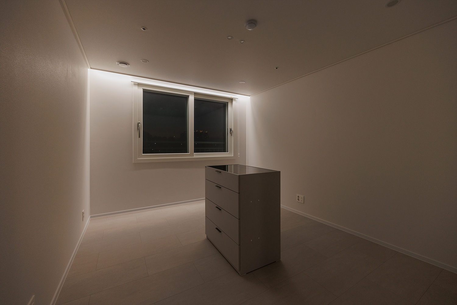 /user/i/idamdesign/editor/2511/ec245c06f320253e880ceda2b62bc366_1762834369_2783.jpg 이미지크게보기