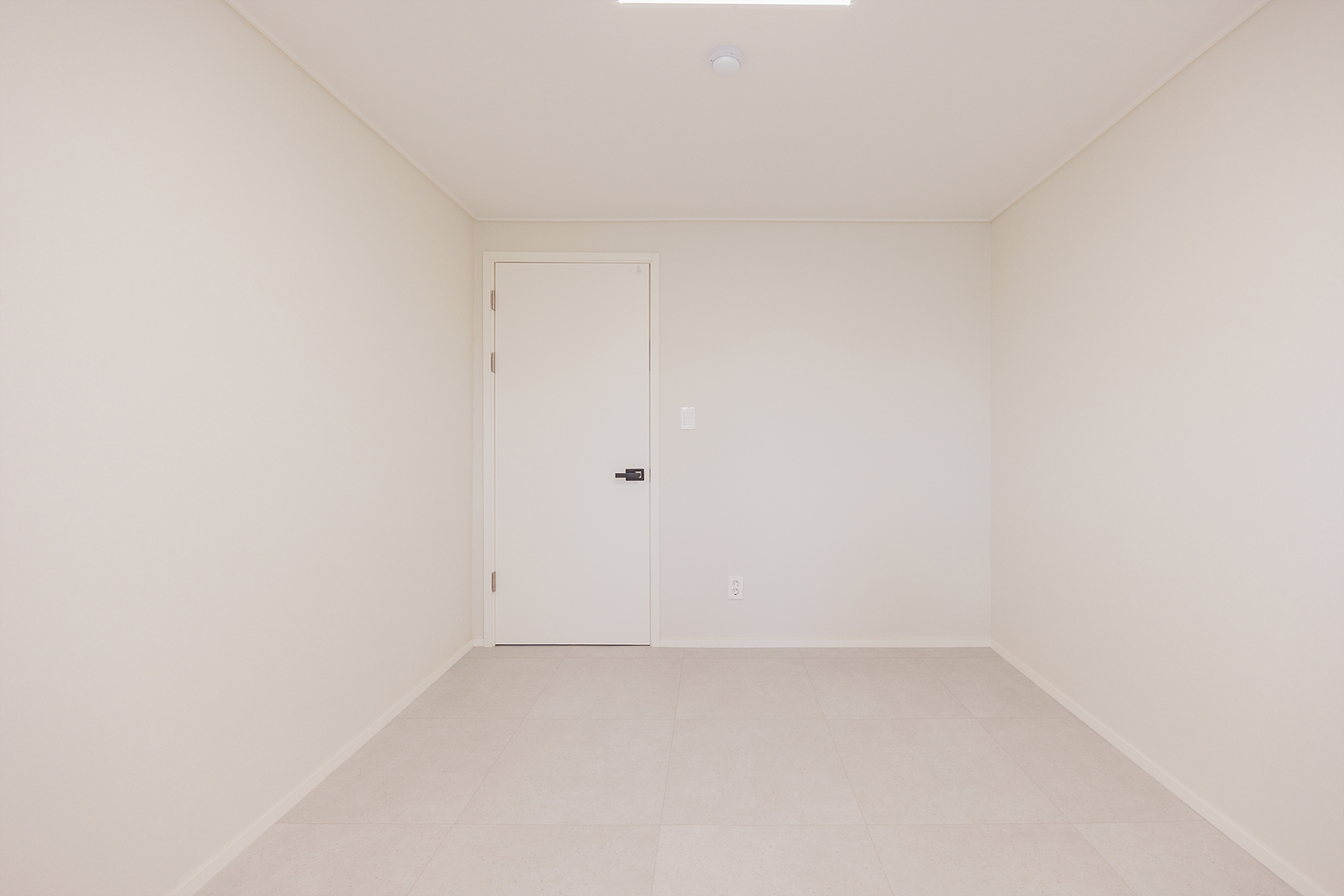 /user/i/idamdesign/editor/2511/ec245c06f320253e880ceda2b62bc366_1762834485_4915.jpg 이미지크게보기