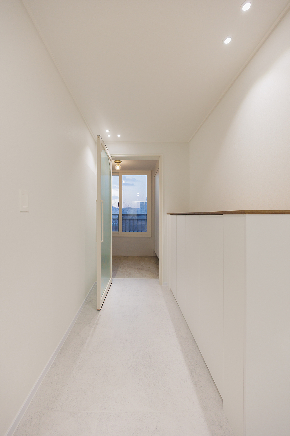 /user/i/idamdesign/editor/2511/ec245c06f320253e880ceda2b62bc366_1762834605_6972.jpg 이미지크게보기