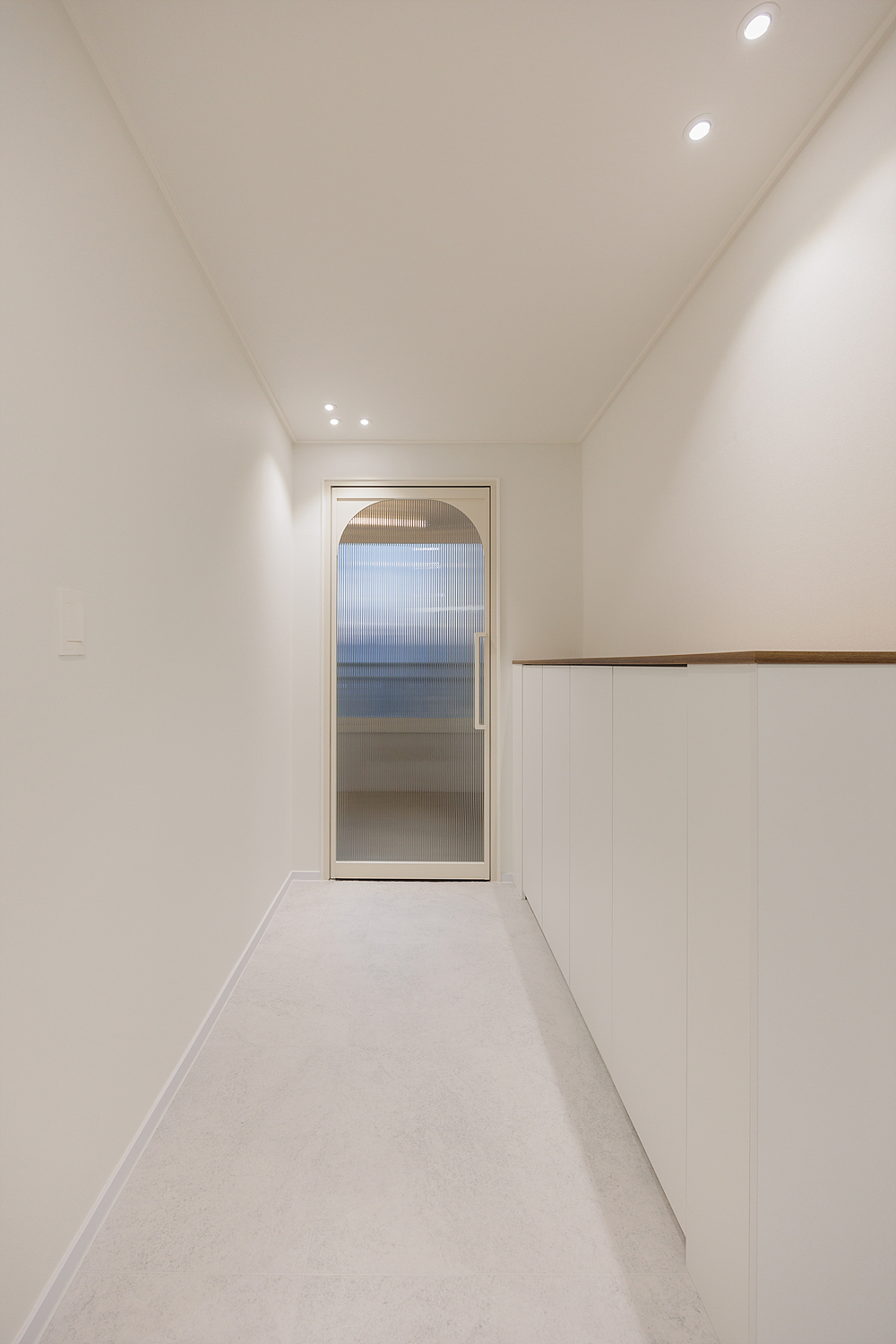 /user/i/idamdesign/editor/2511/ec245c06f320253e880ceda2b62bc366_1762834605_859.jpg 이미지크게보기