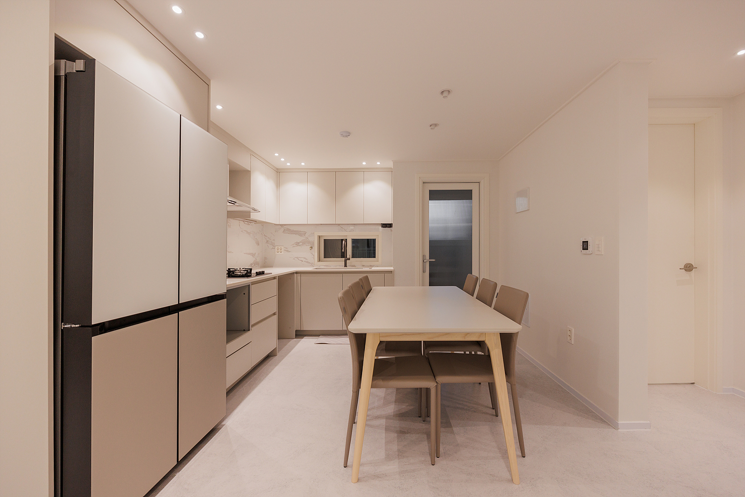 /user/i/idamdesign/editor/2511/ec245c06f320253e880ceda2b62bc366_1762834639_0267.jpg 이미지크게보기