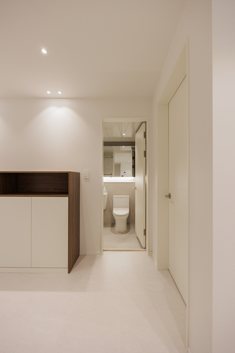 /user/i/idamdesign/editor/2511/ec245c06f320253e880ceda2b62bc366_1762834825_4334.jpg 이미지크게보기