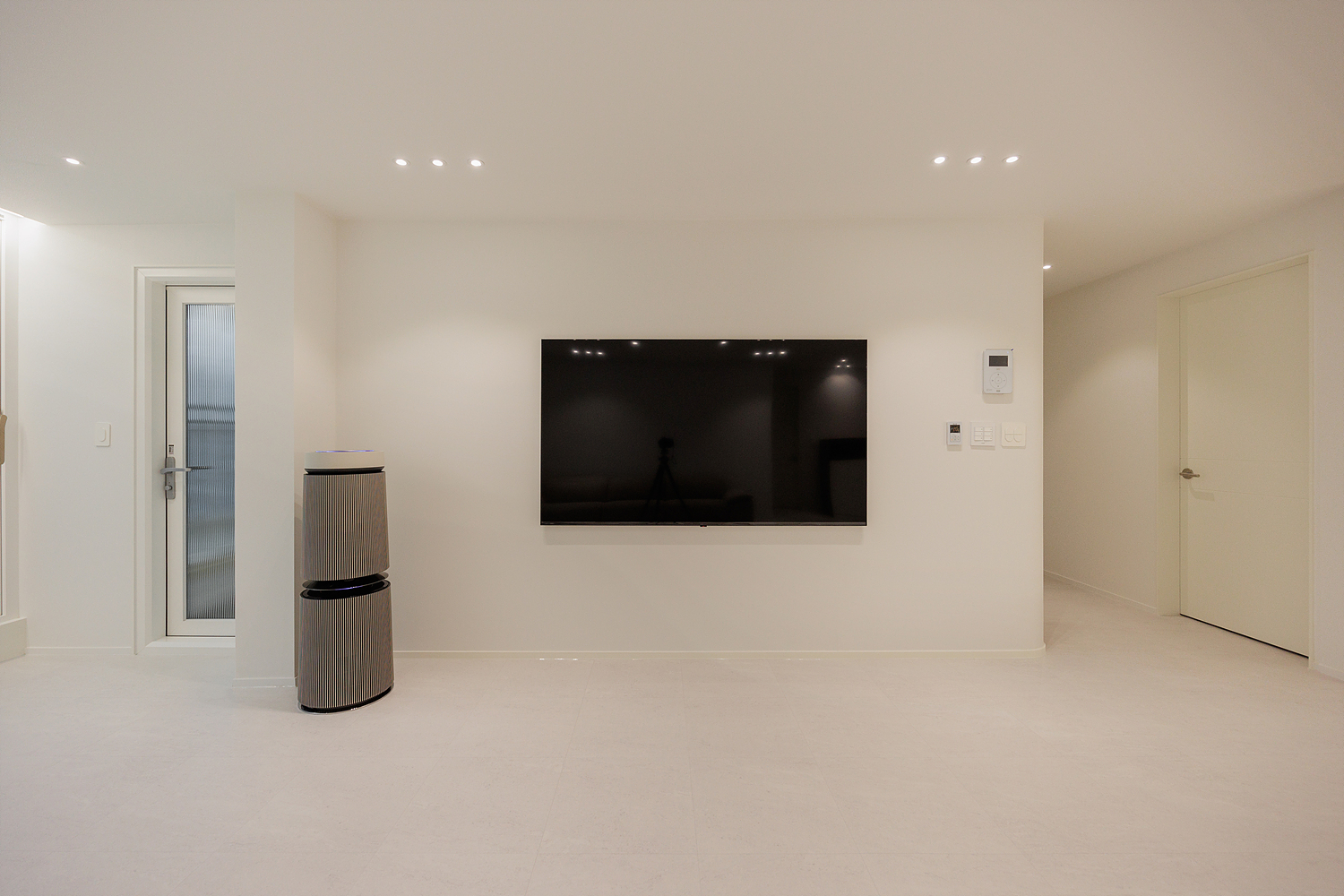 /user/i/idamdesign/editor/2511/ec245c06f320253e880ceda2b62bc366_1762834826_2666.jpg 이미지크게보기