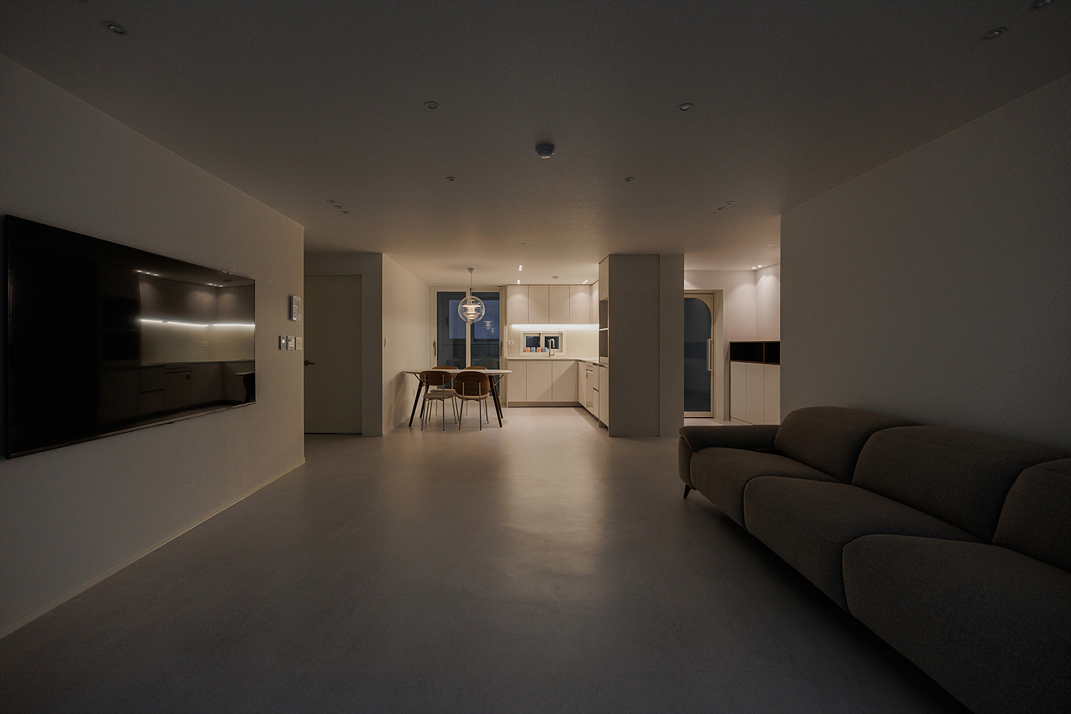 /user/i/idamdesign/editor/2511/ec245c06f320253e880ceda2b62bc366_1762834827_052.jpg 이미지크게보기