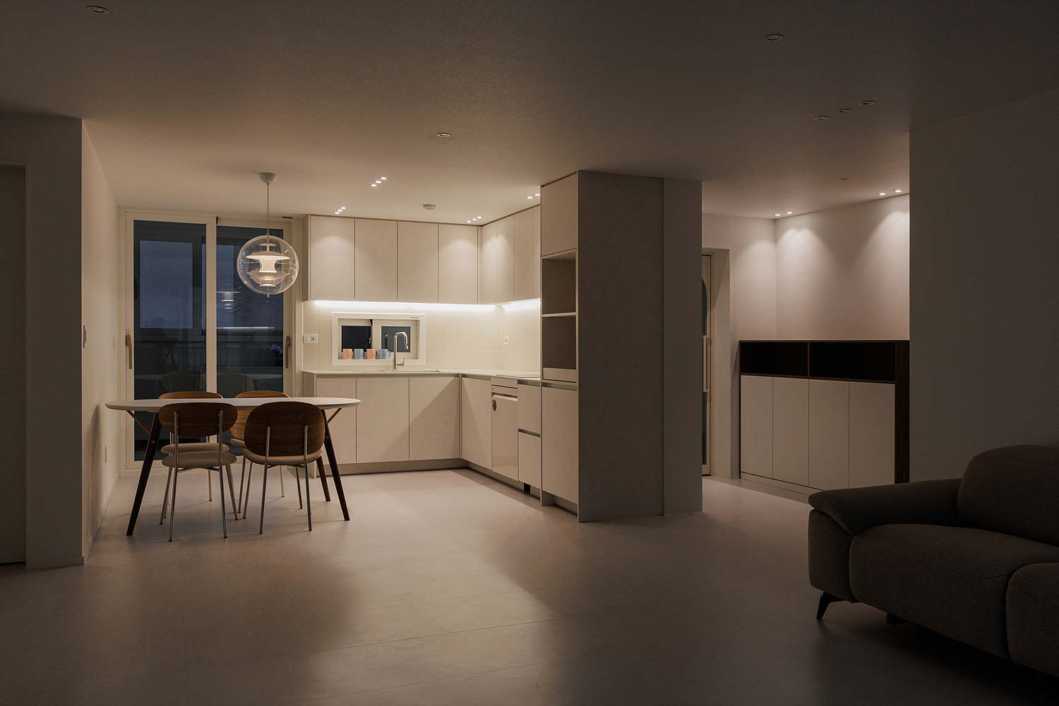 /user/i/idamdesign/editor/2511/ec245c06f320253e880ceda2b62bc366_1762834827_4521.jpg 이미지크게보기