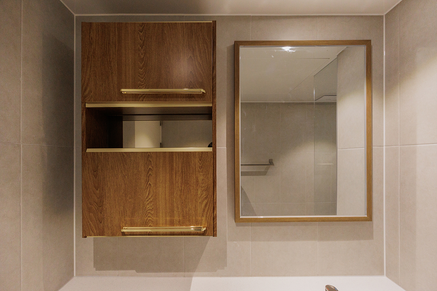 /user/i/idamdesign/editor/2511/ec245c06f320253e880ceda2b62bc366_1762834961_3467.jpg 이미지크게보기
