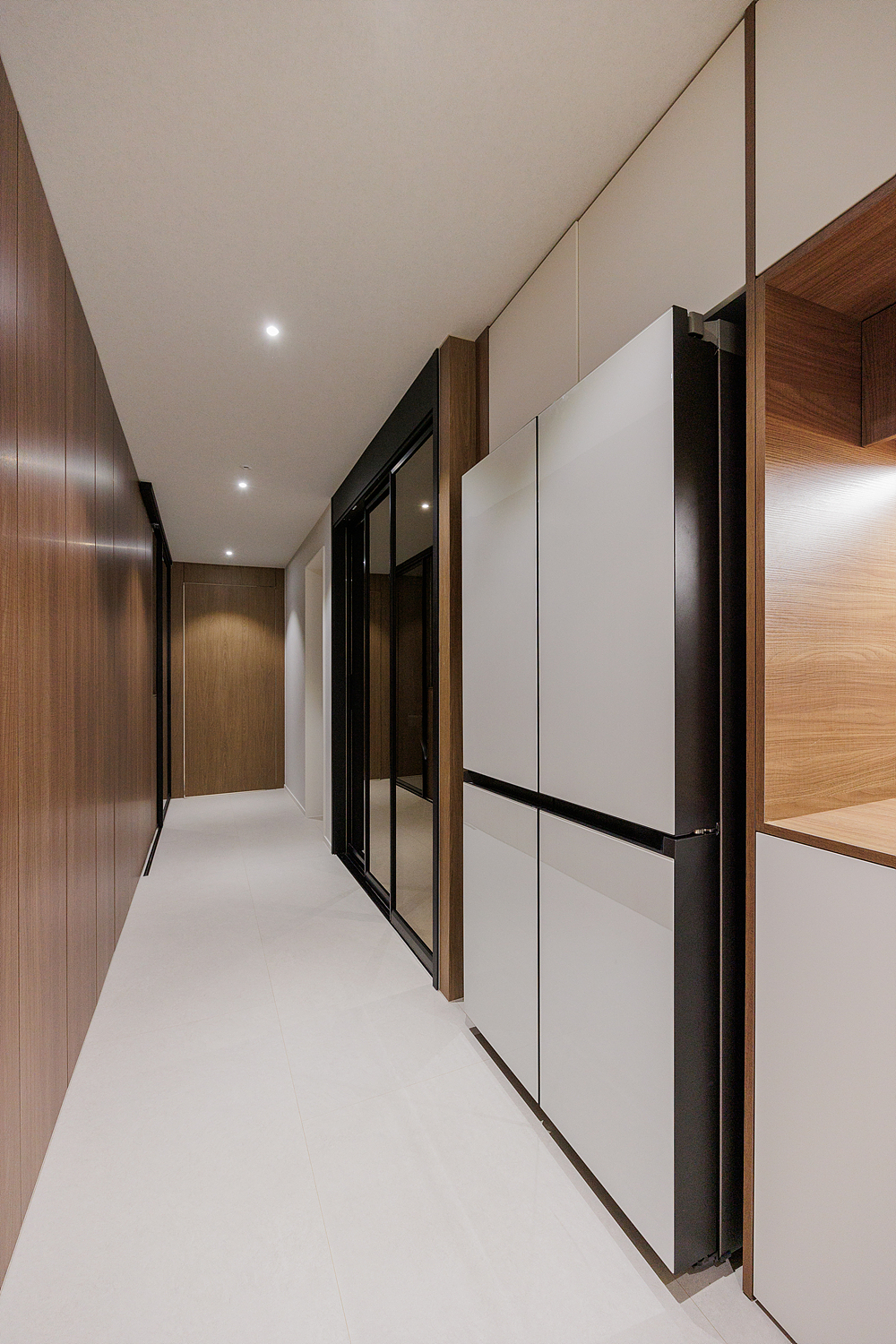 /user/i/idamdesign/editor/2511/ec245c06f320253e880ceda2b62bc366_1762835358_5852.jpg 이미지크게보기
