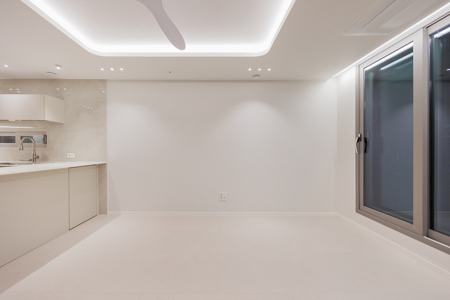 /user/i/idamdesign/editor/2511/ec245c06f320253e880ceda2b62bc366_1762835367_478.jpg 이미지크게보기