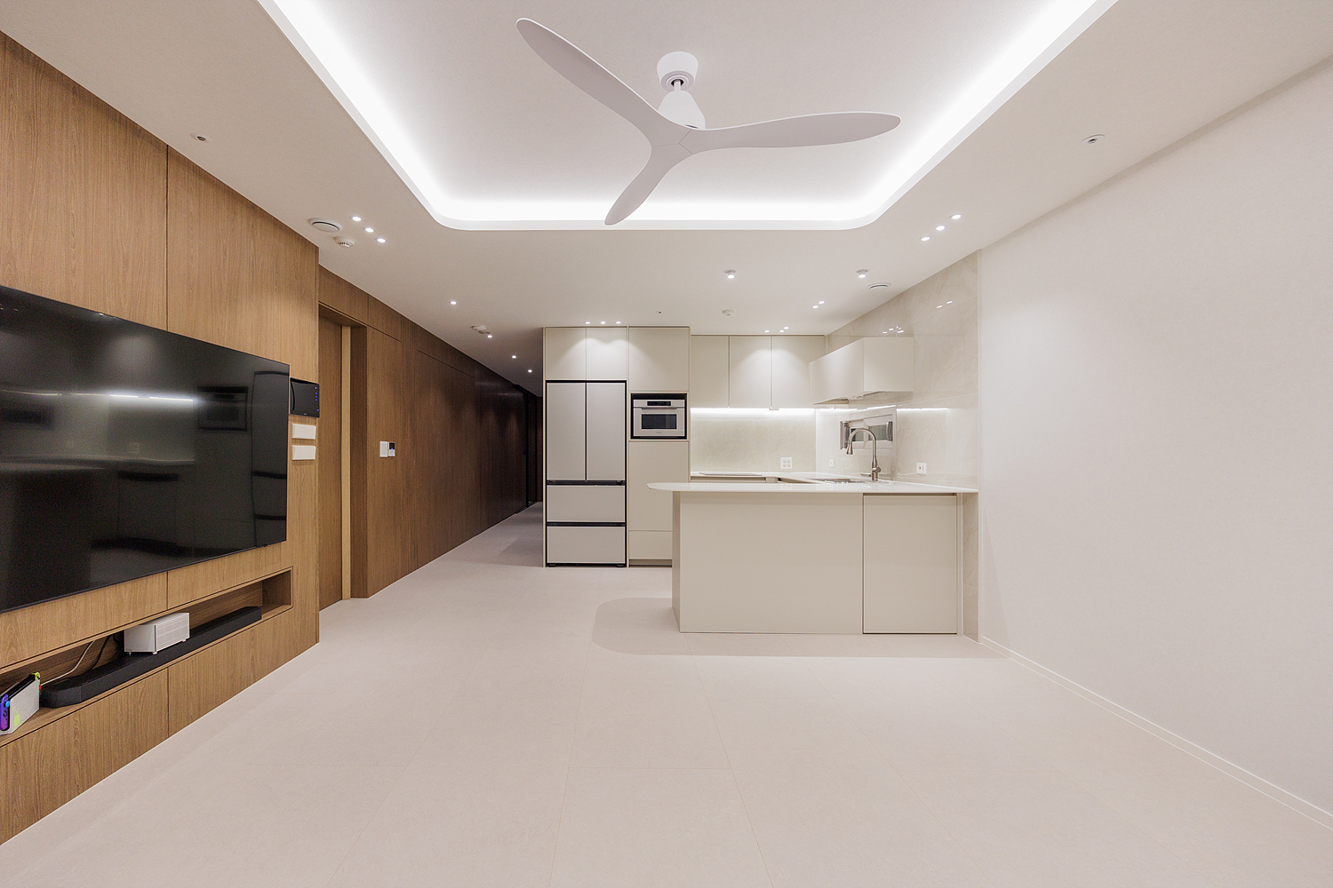 /user/i/idamdesign/editor/2511/ec245c06f320253e880ceda2b62bc366_1762835368_2485.jpg 이미지크게보기