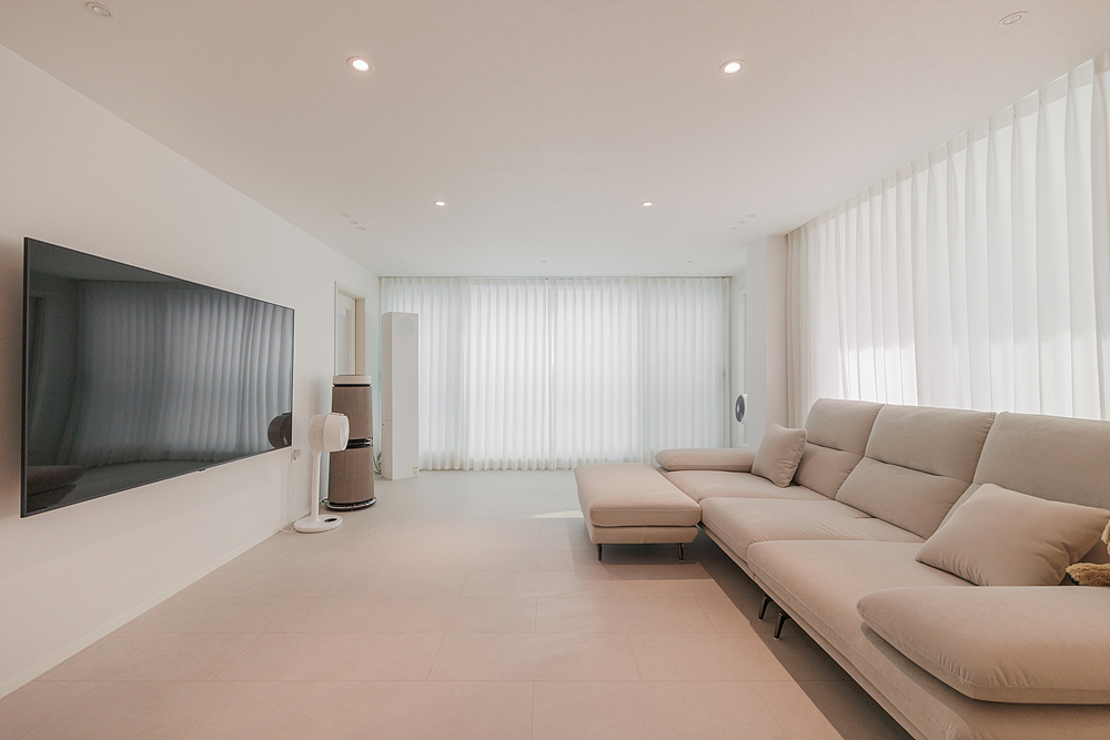 /user/i/idamdesign/editor/2511/ec245c06f320253e880ceda2b62bc366_1762835768_678.jpg 이미지크게보기