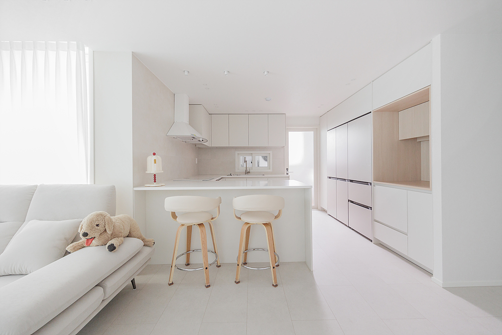 /user/i/idamdesign/editor/2511/ec245c06f320253e880ceda2b62bc366_1762835774_9651.jpg 이미지크게보기