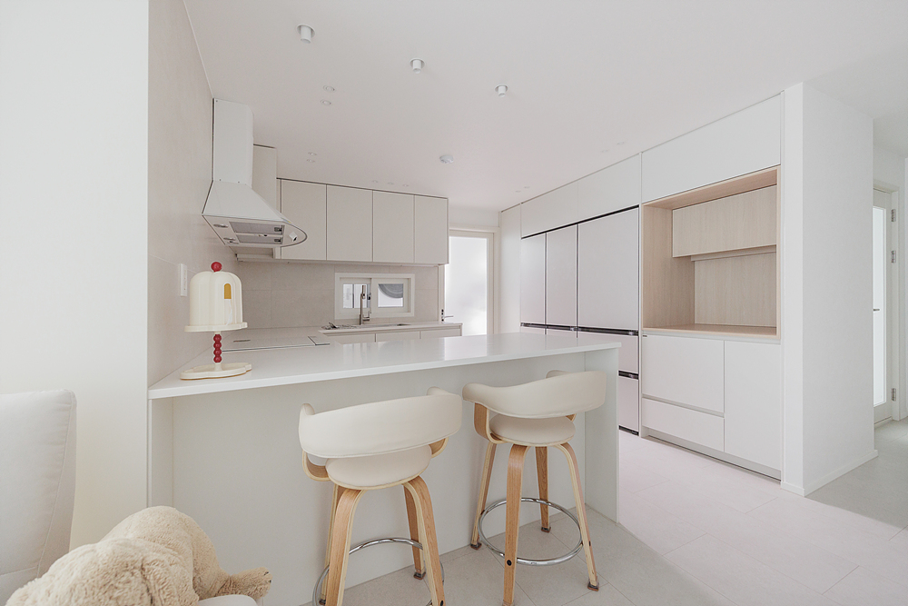 /user/i/idamdesign/editor/2511/ec245c06f320253e880ceda2b62bc366_1762835775_1009.jpg 이미지크게보기