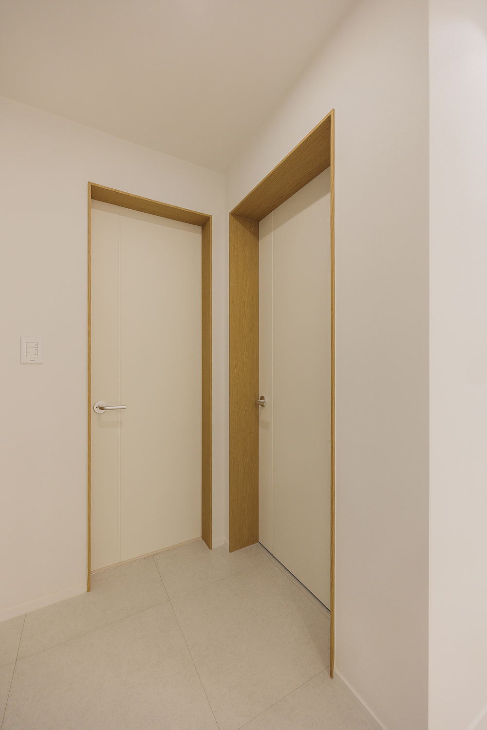 /user/i/idamdesign/editor/2512/48d59691e8b2b05eb283231ea8036a8a_1766547599_748.jpg 이미지크게보기