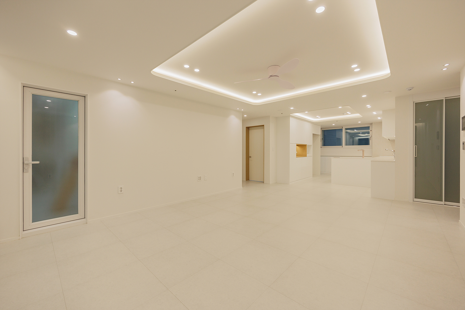 /user/i/idamdesign/editor/2512/48d59691e8b2b05eb283231ea8036a8a_1766547607_3656.jpg 이미지크게보기